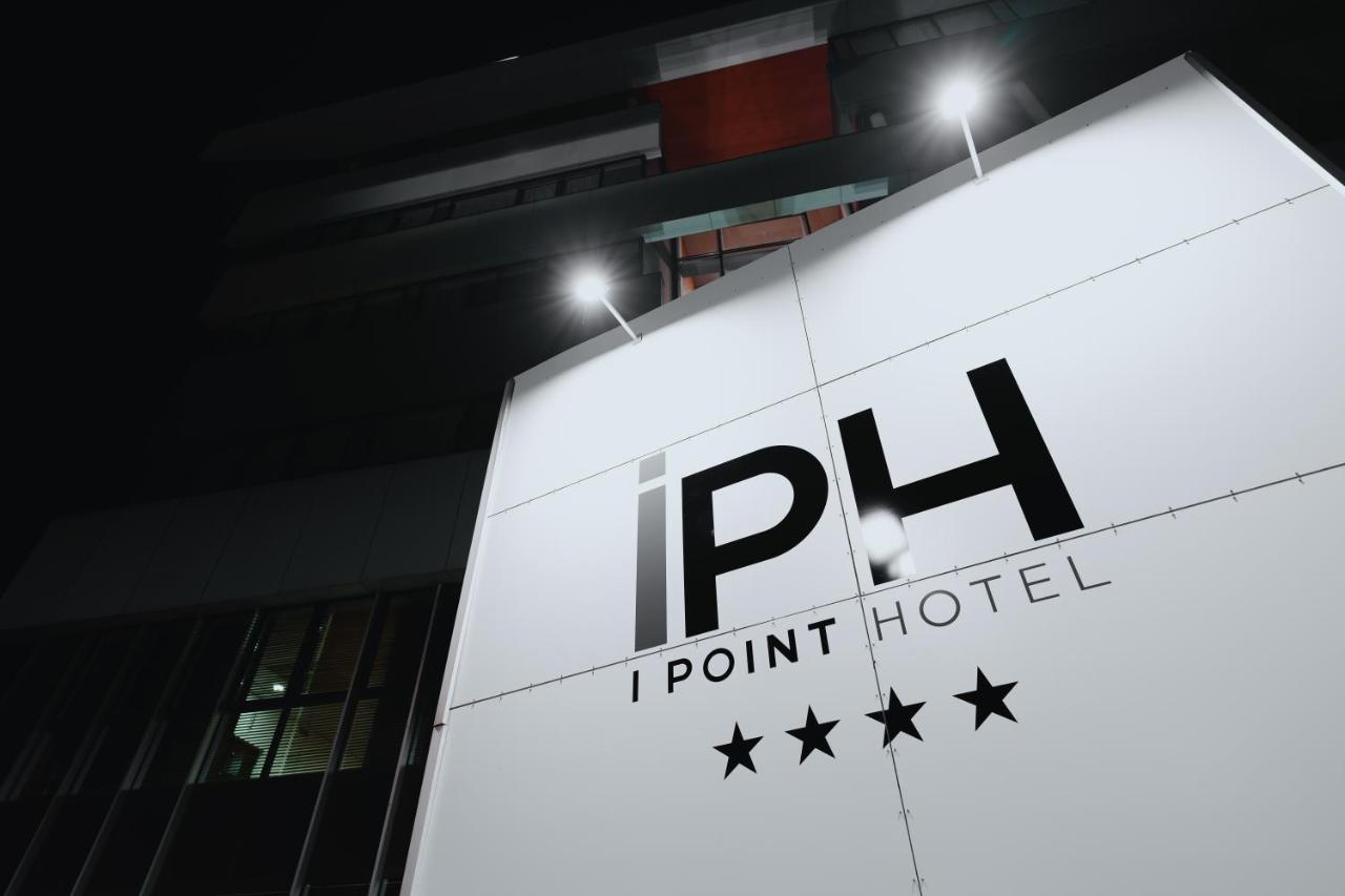 New Ipoint Hotel San Giovanni in Persiceto Exteriör bild