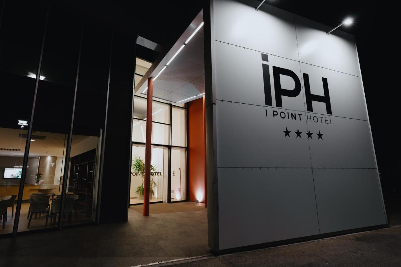 New Ipoint Hotel San Giovanni in Persiceto Exteriör bild