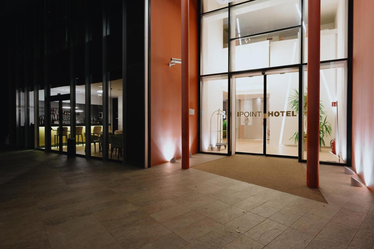 New Ipoint Hotel San Giovanni in Persiceto Exteriör bild